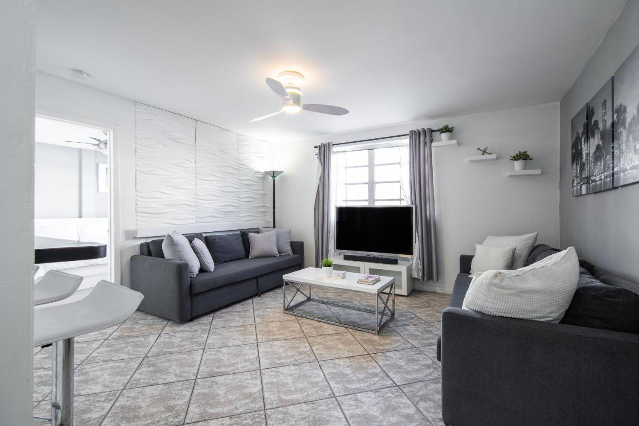 Collins Chic Apartment Miami Beach Exterior foto